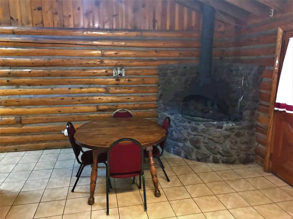 Interior 4