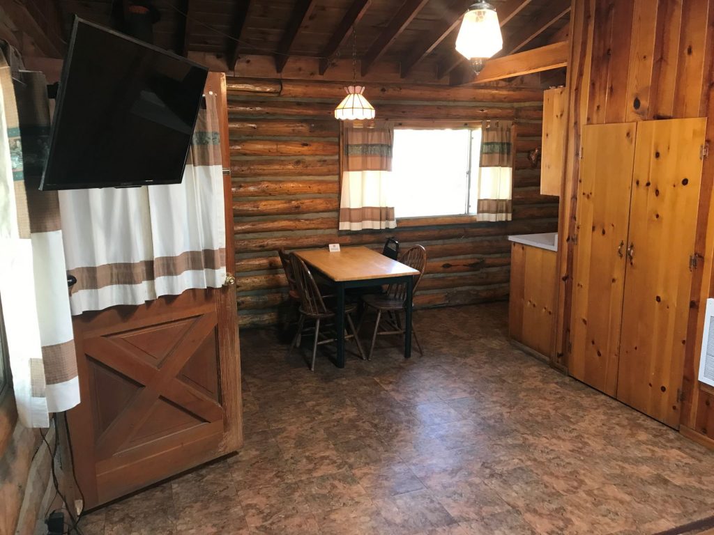 Interior 5