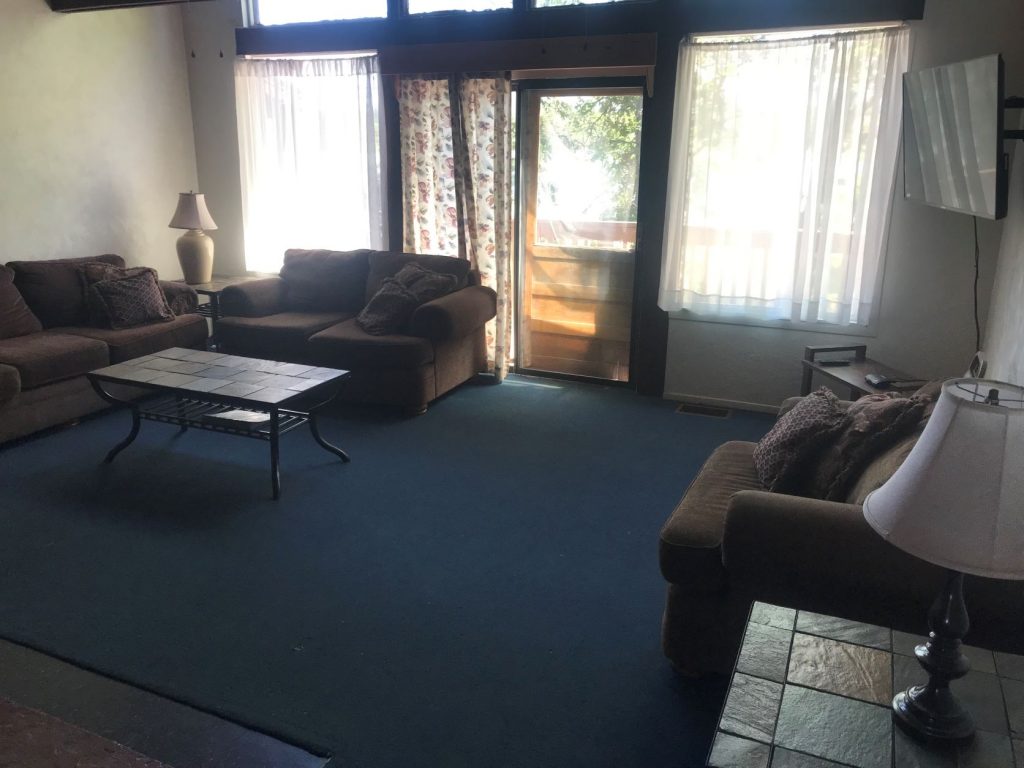 CHALET – House – Lake View! interior